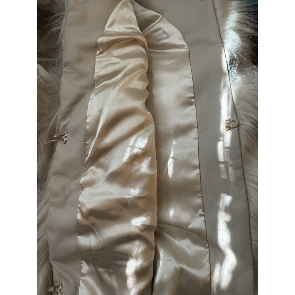 New Directions Vest Faux Fur Ivory Size S NWT - Picture 9 of 9